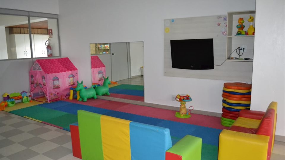 colegio-maximo-brinquedoteca-h540